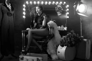 1930's Style Chica Bonita Wallpaper