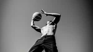 2560x1440 Basketball Grayscale Wallpaper