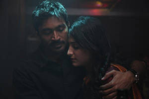 3 Moonu Movie Ram Consoling Janani Wallpaper