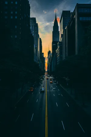 4k Ultra Hd Phone Manhattan Road Wallpaper
