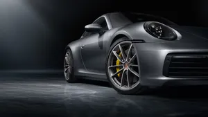 4k Ultra Hd Silver-black Porsche Wallpaper