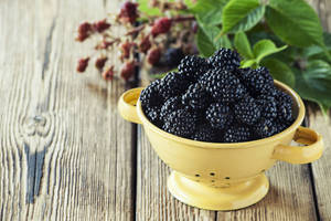 A Bowl Of Boysenberry Wallpaper