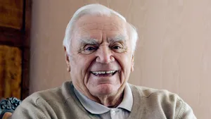 A Laughter-infused Portrait Of Veteran Actor Ernest Borgnine Wallpaper