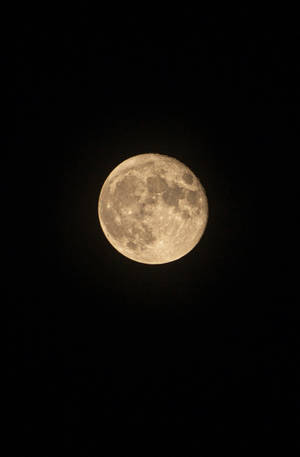 A View Of The Craters On A Full Moon. Wallpaper