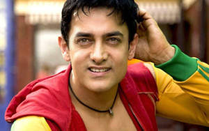 Aamir Khan Red Colored Hood Wallpaper