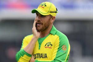 Aaron Finch, Resolute Captain Of The Australian Cricket Team Wallpaper