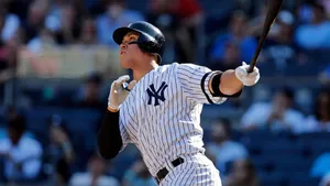 Aaron Judge Swinging Bat Wallpaper