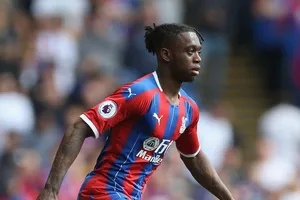 Aaron Wan-bissaka Stance Wallpaper