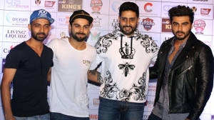 Abhishek Bachchan With Cricket Team Wallpaper