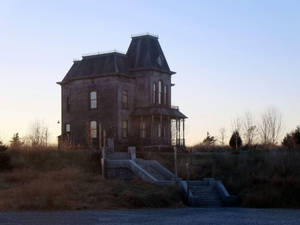 Actual Bates Motel In Twilight Wallpaper