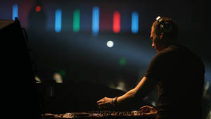 Aesthetic Tiesto On Stage Wallpaper