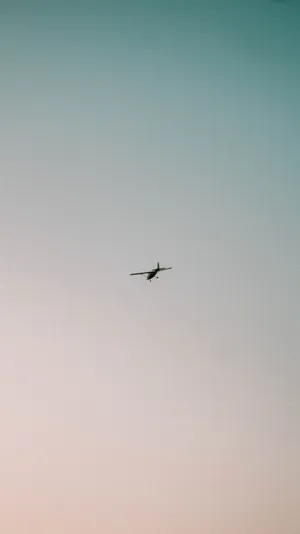 Aesthetic Wide Shot Airplane Iphone Wallpaper