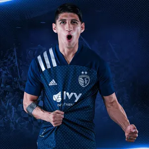 Alan Pulido For Sporting Kansas City Wallpaper