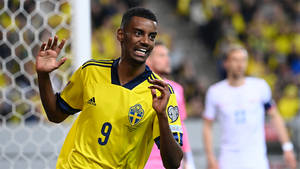 Alexander Isak Arms Partially Up Wallpaper