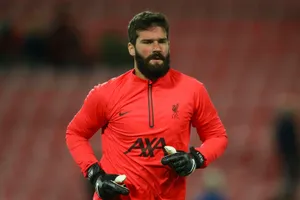 Alisson Becker Jogging Wallpaper