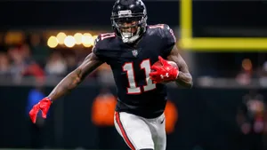 All Pro Wide Receiver Julio Jones Wallpaper
