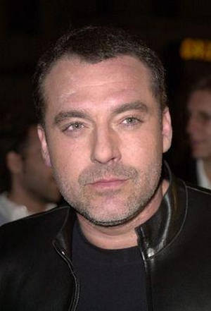 American Actor Tom Sizemore Red Planet Premiere Wallpaper