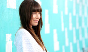 American Actress Jessica Biel Mtv Movie Awards Wallpaper