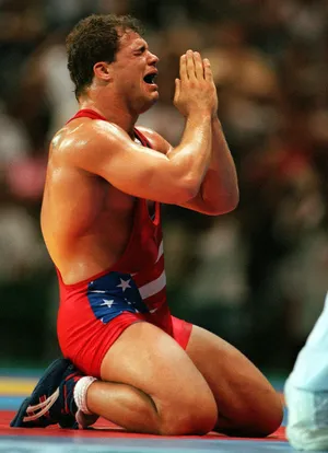 American Freestyle Wrestler Kurt Angle On His Knees Wallpaper