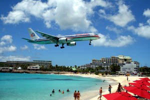 American Hd Plane Flying Over Beach Wallpaper