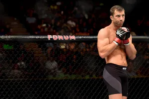 American Mma Fighter Luke Rockhold Ufc 199 Event Wallpaper