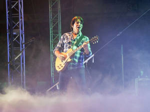 American Musician John Fogerty East Coast Blues And Roots Wallpaper