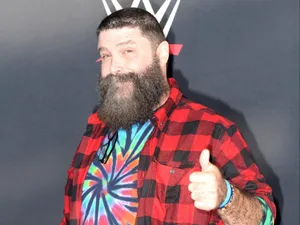 American Wrestler Mick Foley At Wwe 20th Anniversary Celebration Wallpaper