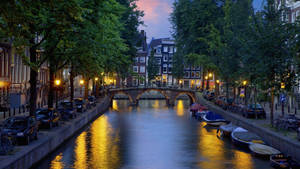 Amsterdam Canal At The Evening Wallpaper
