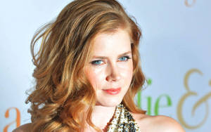 Amy Adams Lovely Smile Wallpaper