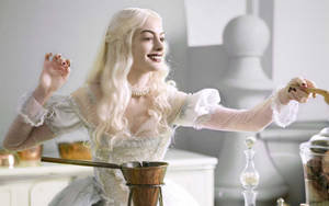 Anne Hathaway As The White Queen. Wallpaper