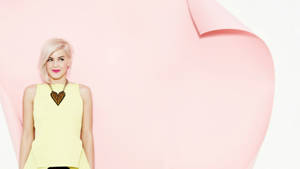 Anne-marie Cute Pink Wallpaper