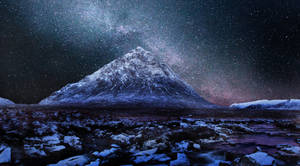 Astrophotography Snow Mountain View Wallpaper