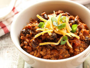 Authentic Delight: Homemade Chili Con Carne Wallpaper