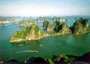 Bai Tho Mountain In Halong Bay Wallpaper