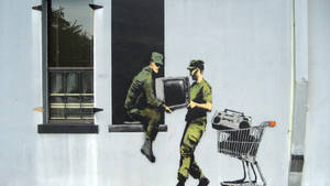 Banksy Looting Soldiers Wallpaper
