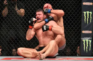 Bas Rutten Mma Headlock Wallpaper