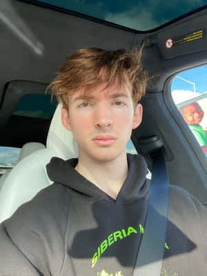 Beautiful Flamingo Albert Standing Tall Wallpaper