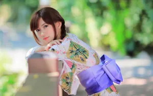 Beautiful Japanese Girl Outdoors Wallpaper