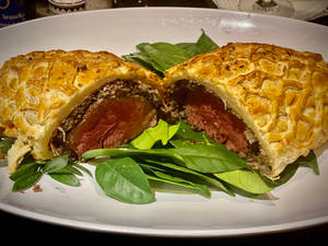 Beef Wellington Designed Leafy Wallpaper