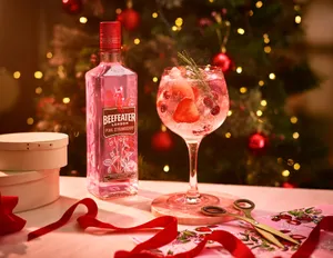 Beefeater Christmas Tree Wallpaper