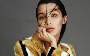 Bella Hadid Top Model Wallpaper