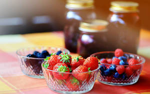 Berries On Glass Bowls Wallpaper