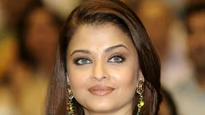 Bindi Aishwarya Rai Bachchan Wallpaper