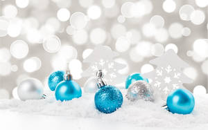 Blue And Silver Christmas Balls Decor Wallpaper