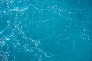 Blue Water Banner Wallpaper