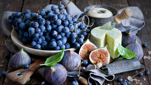 Blueberry With Figs And Cheese Wallpaper