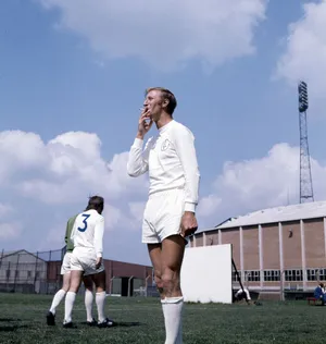 Bobby Charlton Football Smoking Photography Wallpaper