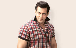 Bollywood Actor Salman Khan Wallpaper