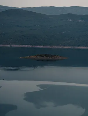 Bosnia And Herzegovina Bileća Lake Wallpaper