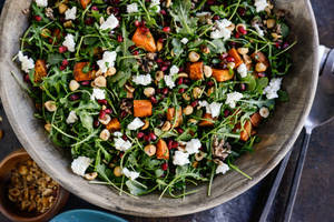 Bowl Sweet Potato Wild Rice And Arugula Salad Wallpaper